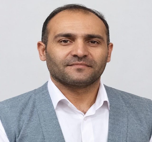 آقای عبدالرضا اصل روستا عضو شورا